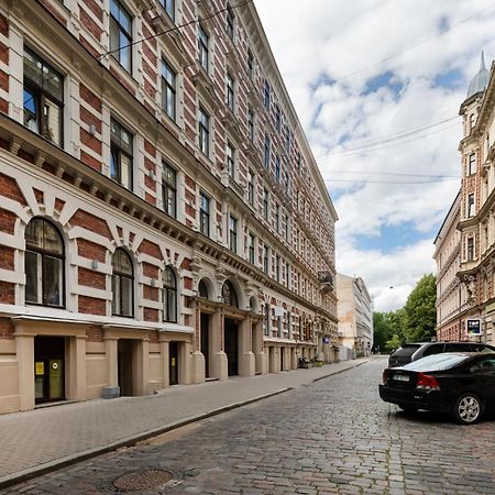 Kalnina Street Studio Apartment Riga Exterior photo