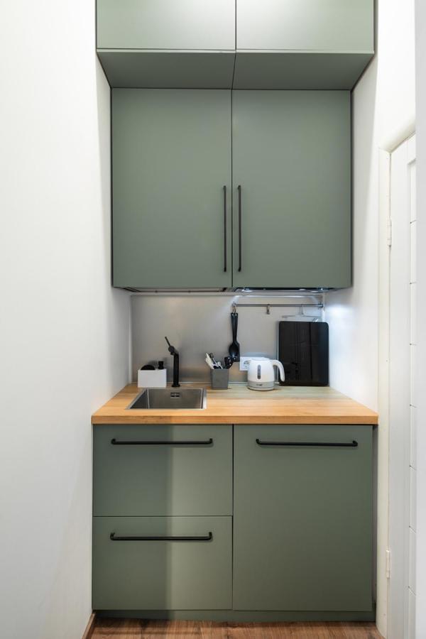 Kalnina Street Studio Apartment Riga Exterior photo