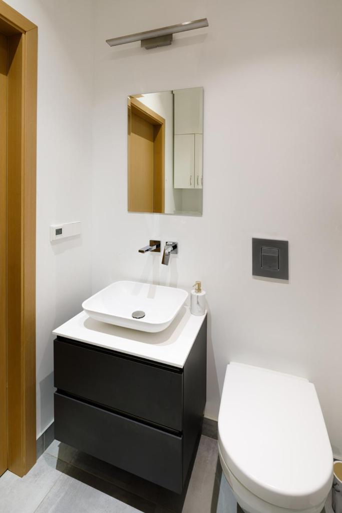 Kalnina Street Studio Apartment Riga Exterior photo
