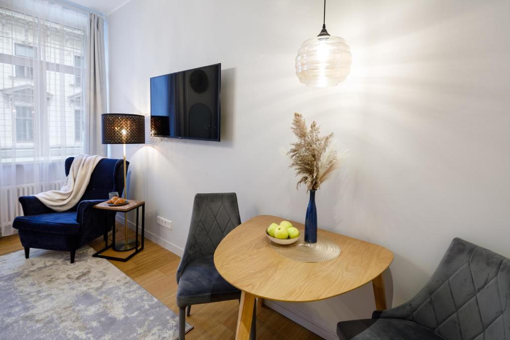 Kalnina Street Studio Apartment Riga Exterior photo